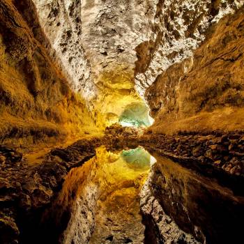 Tour to Timanfaya, Jameos del Agua, Cueva de los Verdes